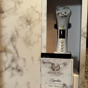 Marvelous Signature Phototherapy LED Skincare FDA Approved!